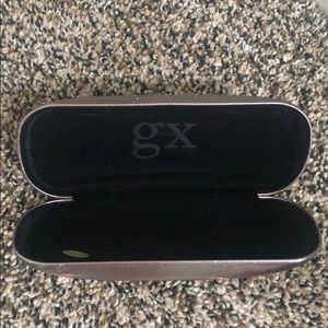 Gx by gwen stefani sunglass case